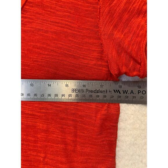 We the Free Distressed V Neck T Shirt Womens Large Red Sheer Lightweight Casual - Picture 6 of 6